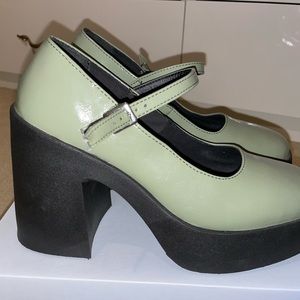 Mary Jane Platform heels